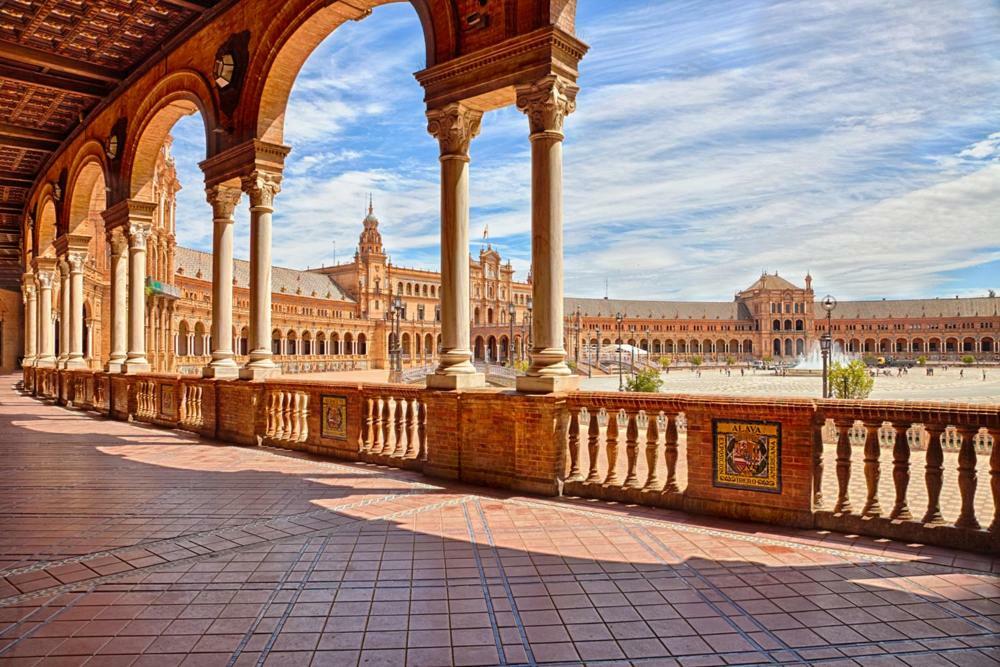Las Cruzadas Melia-Plaza De Espana Sevilla Eksteriør billede